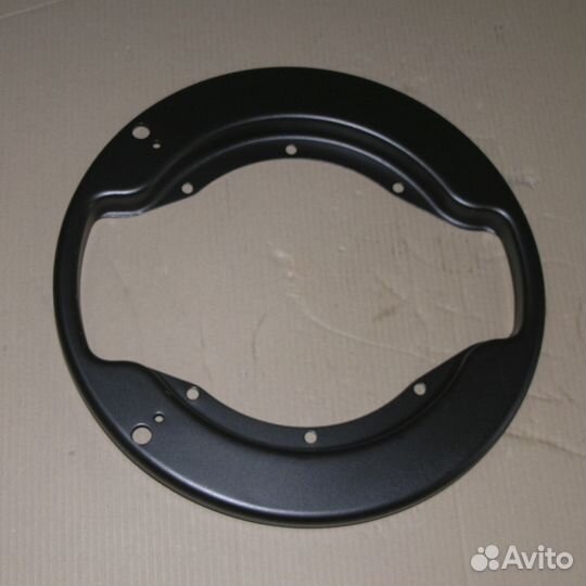 Щиток тормозного суппорта заднего камаз