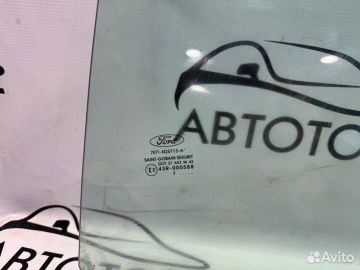 Стекло двери заднее левое Ford Mondeo 4 4