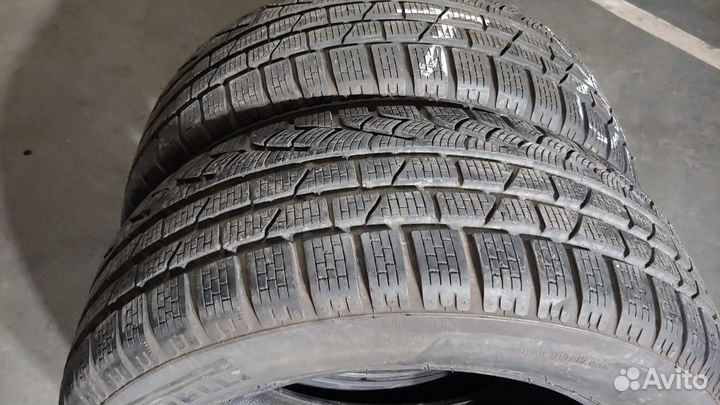 Pirelli Winter Sottozero 210 Serie II 215/55 R16 97H
