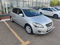 Kia Ceed 1.6 MT, 2009, 140 000 км, с пробегом, цена 675 000 руб.