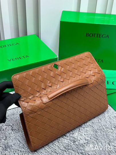 Клатч Bottega Veneta Andiamo