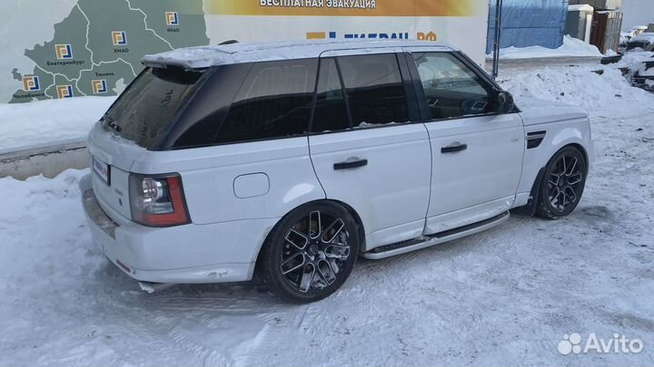 Дефлектор воздушный левый Land Rover Range Rover S