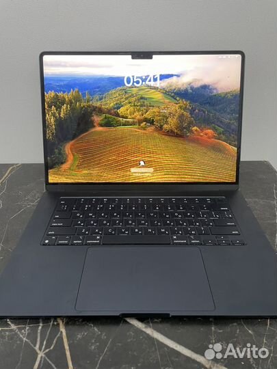 Macbook air 15 m2 256