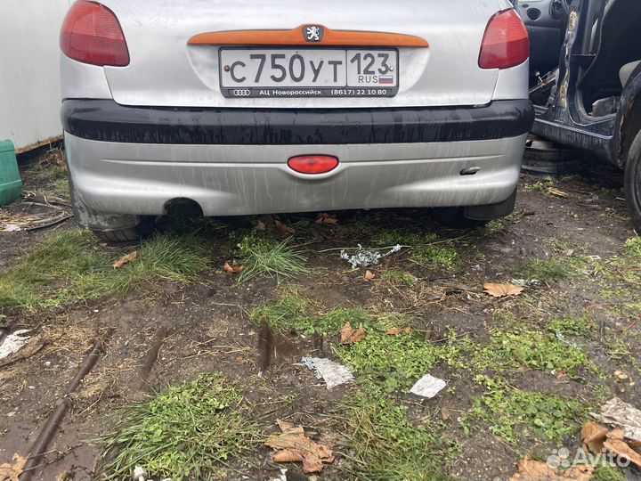 Задний бампер peugeot 206 купе