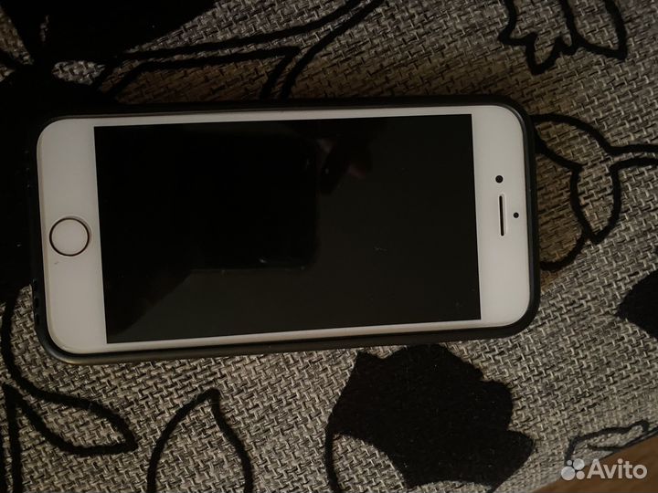 Телефон iPhone 7 32gb