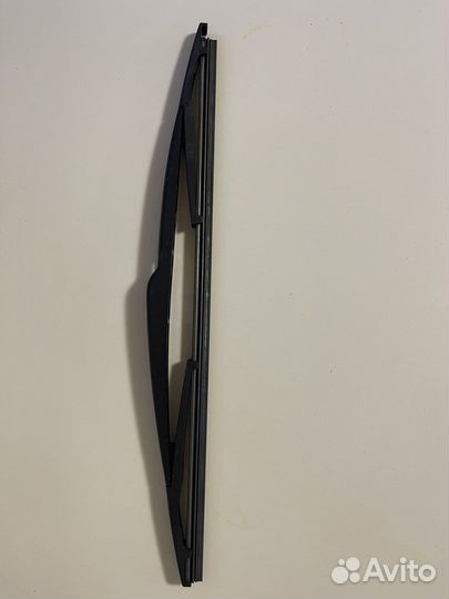 Щетка заднего стеклоочистителя