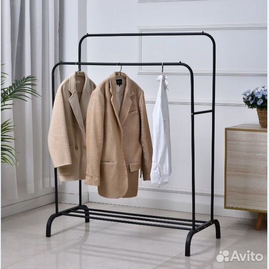 Вешалка для одежды напольная