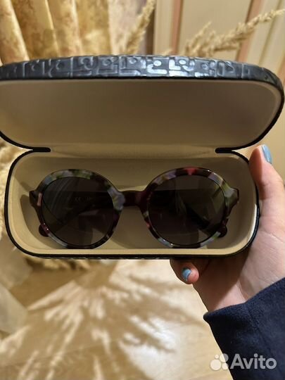 Солнечные очки liujo