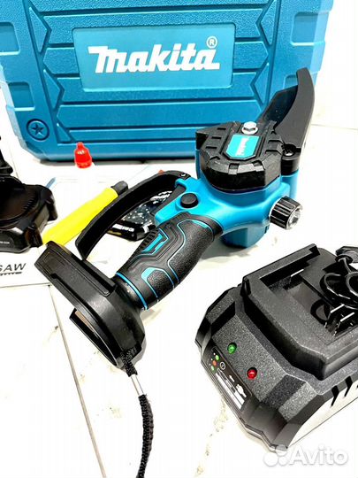 Сучкорез пила аккумуляторная Makita