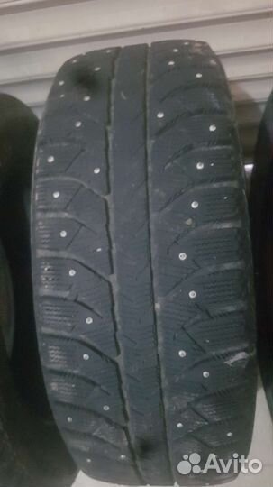 Bridgestone Ice Cruiser 7000S 205/60 R16