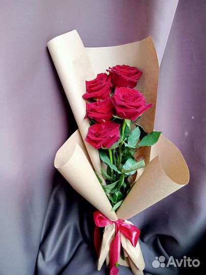 Цветы оптом розы