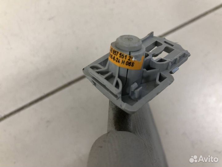 Козырек солнцезащитный внутри Skoda Rapid 2012-202