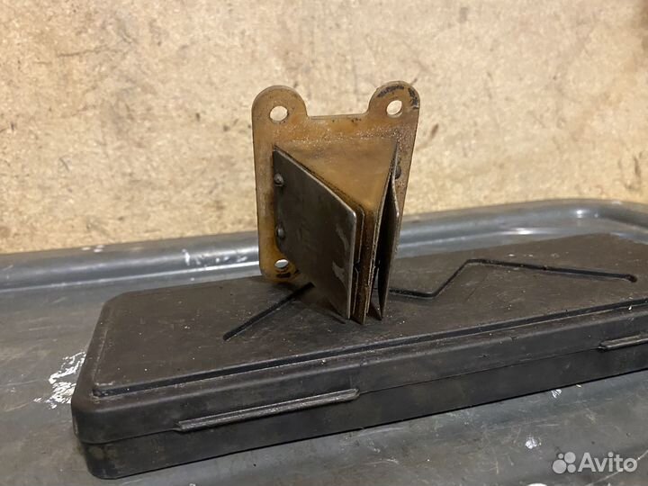 Лепестковый клапан Восход 3м01/Сова