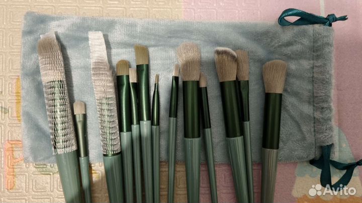 Набор кистей для макияжа