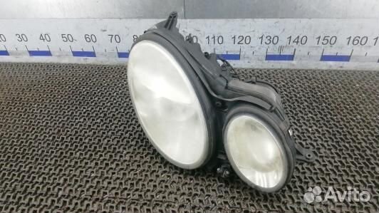 Фара правая mercedes benz E-class W211 (UML17MU01)