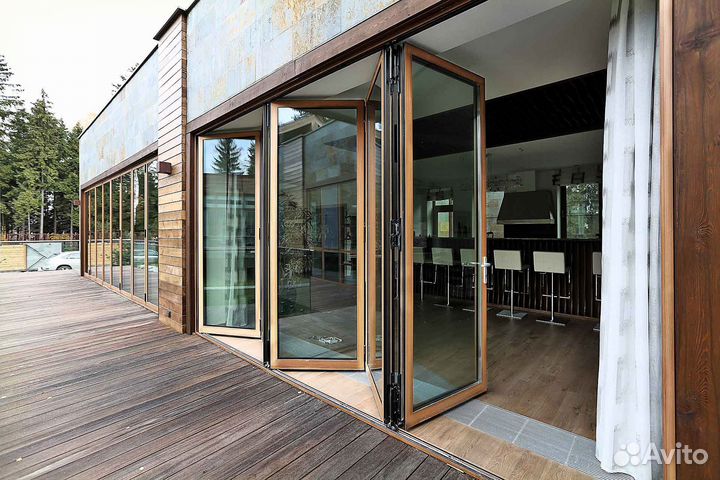 Алюминиевые раздвижные двери купе