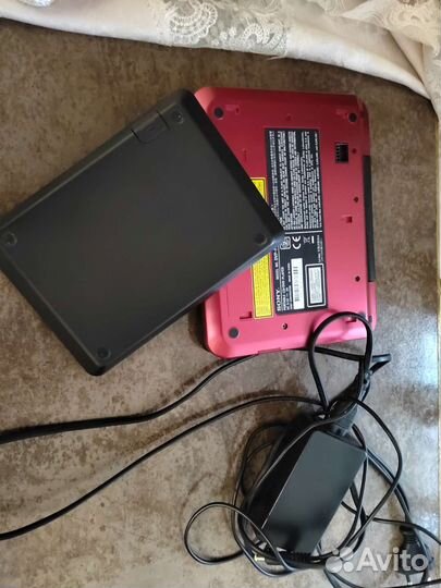 Портативный видеопроигрыватель Sony DVP-FX720