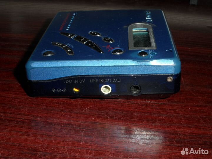 MD плейер Sony Walkman MZ-R500