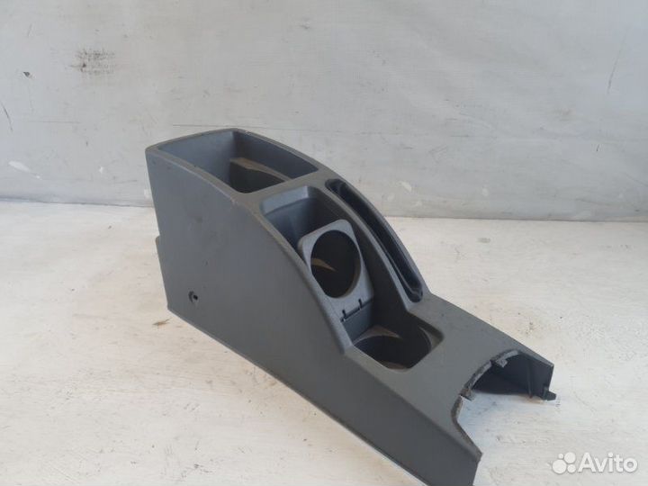 Консоль между сидений Chevrolet Lacetti седан