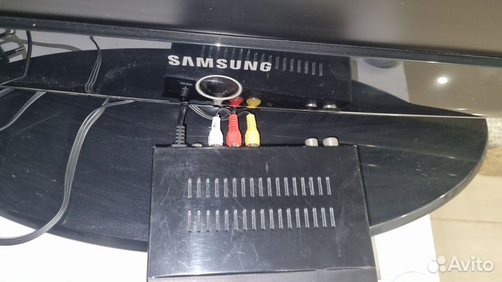 Телевизор samsung
