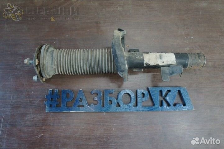 Стойка амортизатора передняя левая Ford C-Max Foc