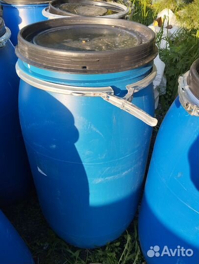 Бочка пластиковая 170л