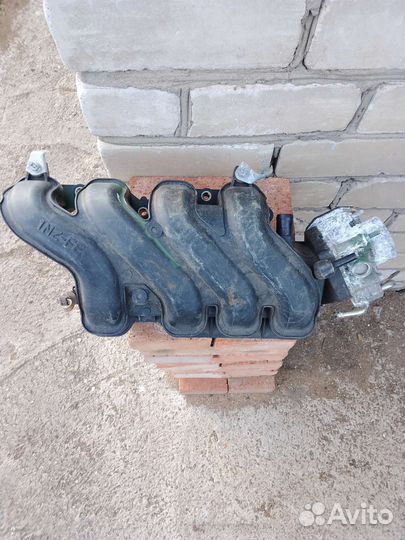 Впускной коллектор