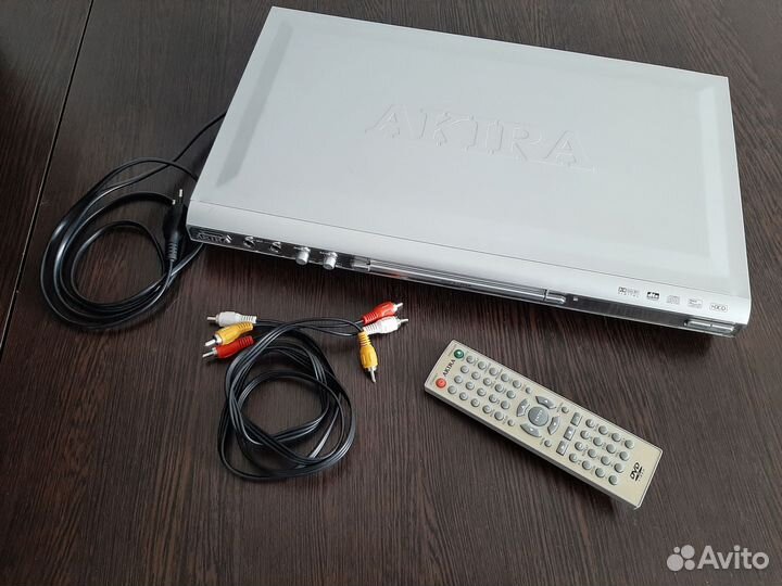 DVD плеер Akira