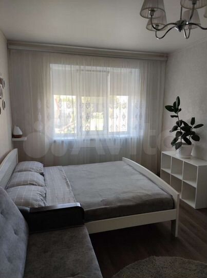 2-к. квартира, 57 м², 5/5 эт.