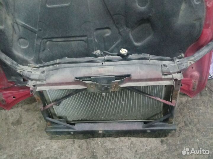 Передняя панель (Телевизор) на Mazda 6 GG автомат