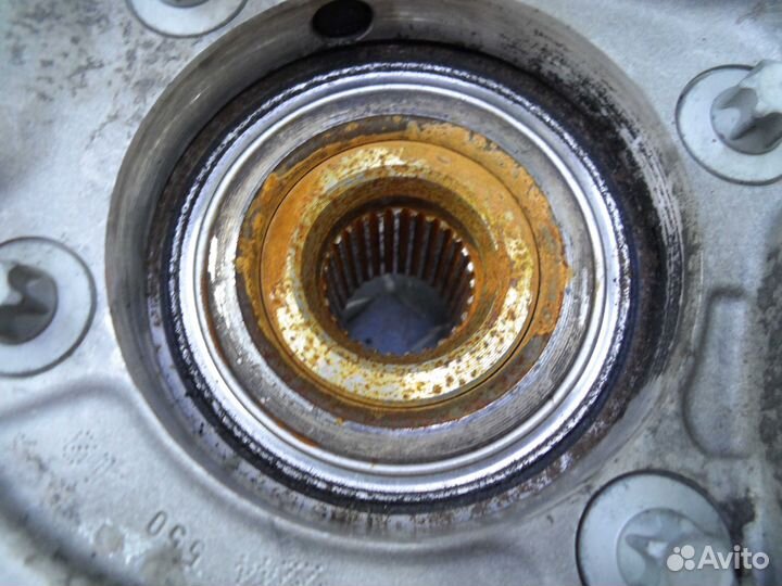 Ступица задняя левая Mercedes C-klasse W204