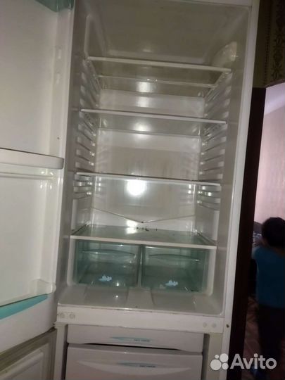 Холодильник бу стинол двухкамерка
