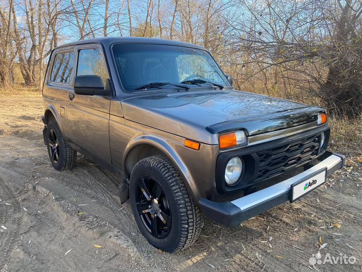 LADA 4x4 (Нива) 1.7 МТ, 2019, 106 000 км