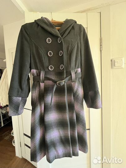 Пальто женское демисезонное с капюшоном