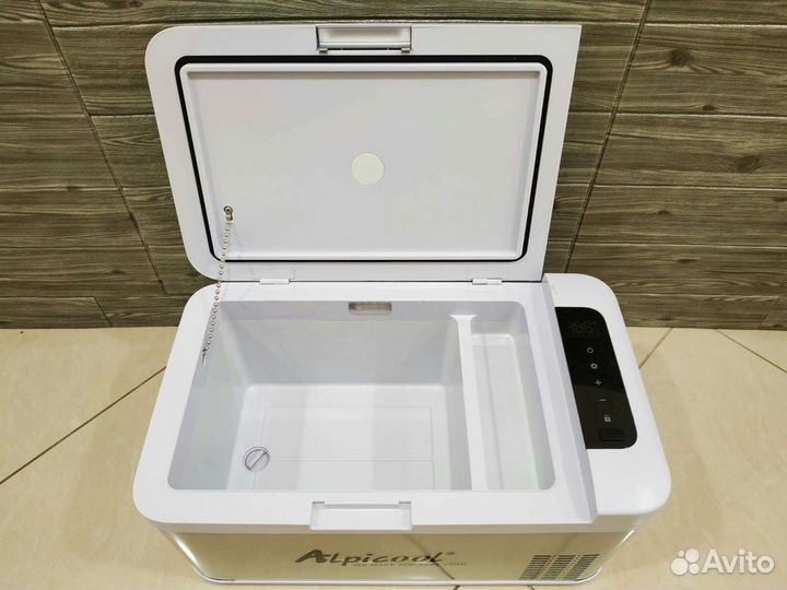 Автохолодильник компрессорный Alpicool 18 литров