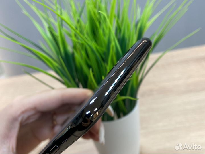 iPhone 11 Pro Max, 64 ГБ