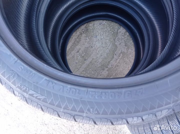 Gripmax SureGrip Pro Winter 275/40 R22 107V