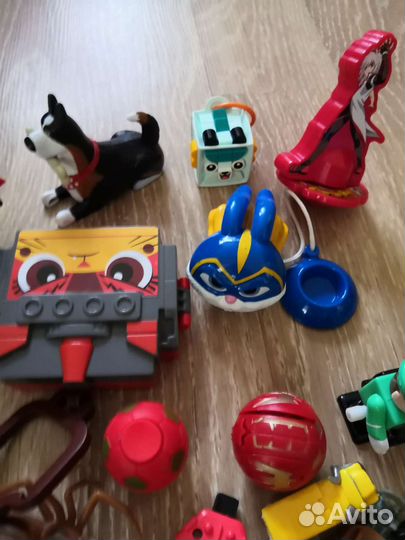 Игрушки из макдональдса и киндера