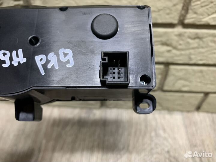 Mercedes Benz W166 Блок управления отопителем