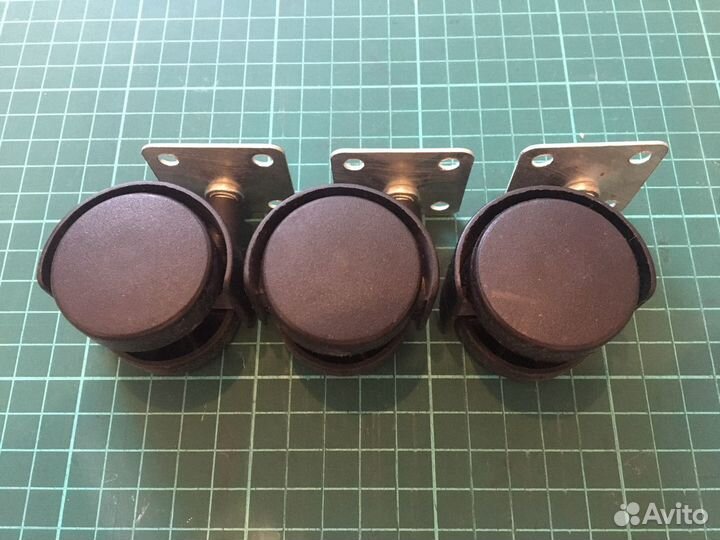 Колесики для мебели / Доставка