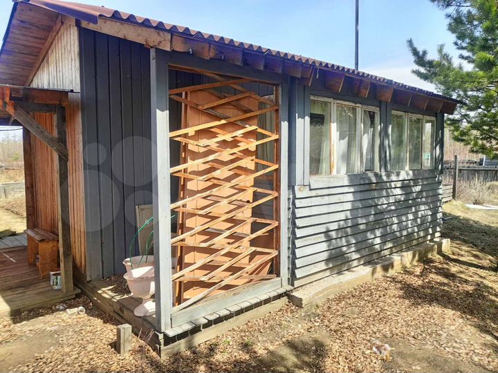 Дача 24 м² на участке 16 сот.