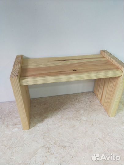 Полка из дерева