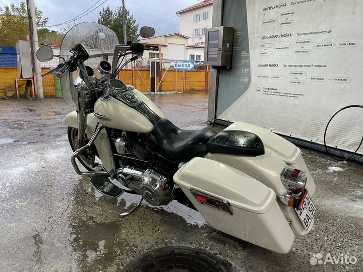 Harley-Davidson Dyna Switchback