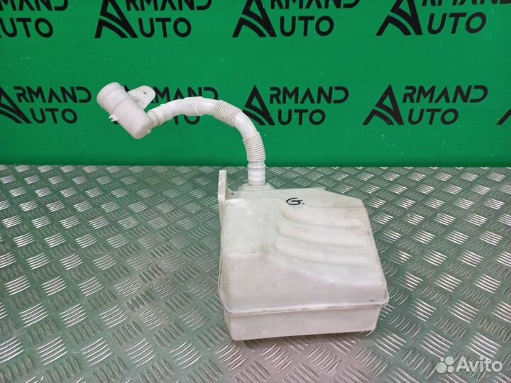 Бачок стеклоомывателя Volkswagen Golf 6 2008-2012