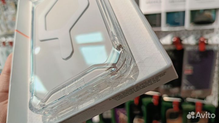 Оригинальный чехол UAG для iPhone 15 Plus MagSafe