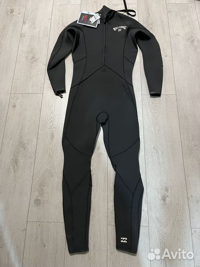 Гидрокостюм Billabong