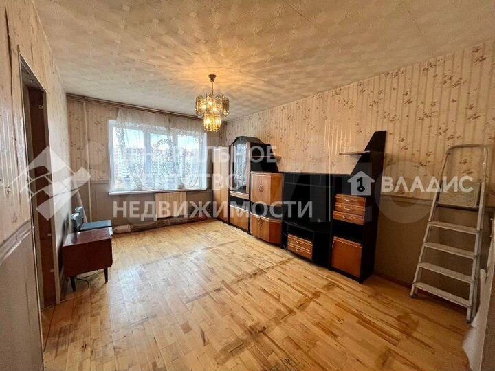 2-к. квартира, 50 м², 5/10 эт.