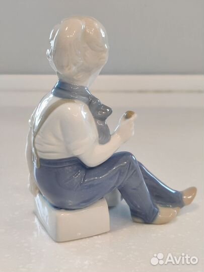 Фарфоровые статуэтки Германия Lippelsdorf