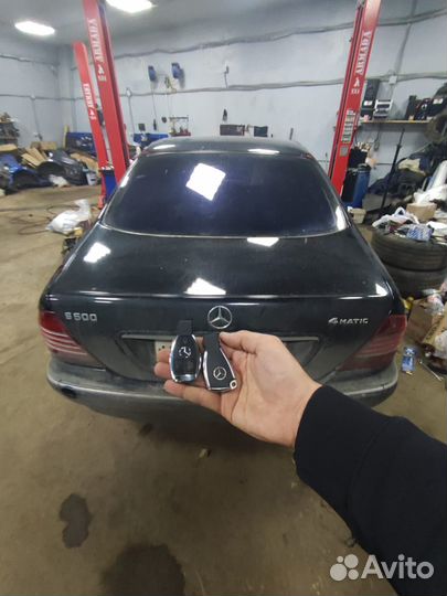 Ключ Mercedes Рыбка, с программированием