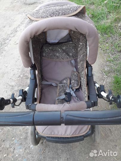 Прогулочная коляска б/у